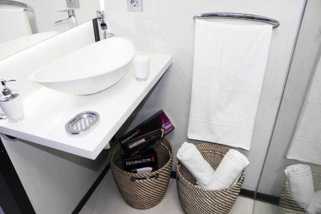 Apartamento Con Diseno Moderno Y Piscina Taurito Luaran gambar